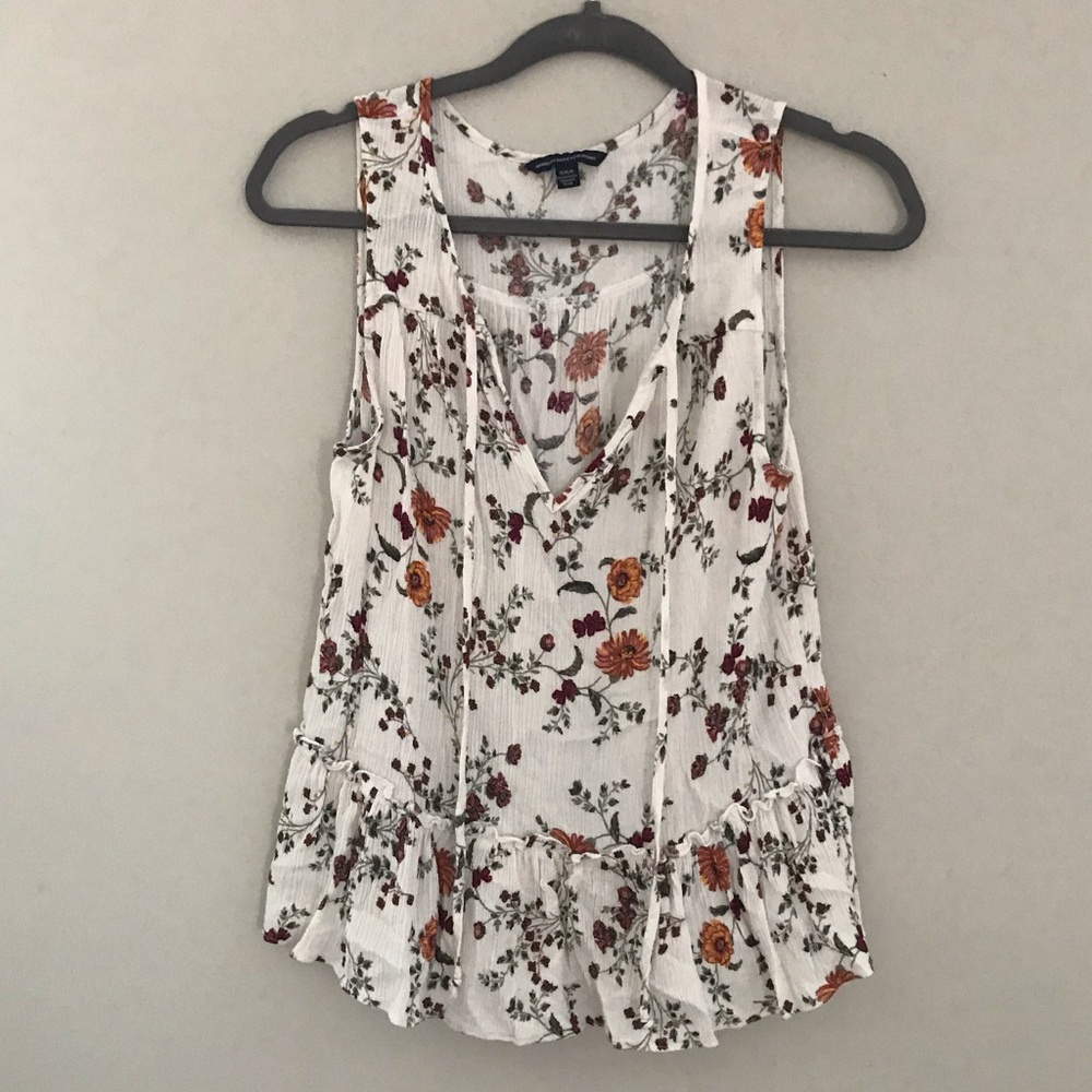 AE Outfitters Floral Tank Size M